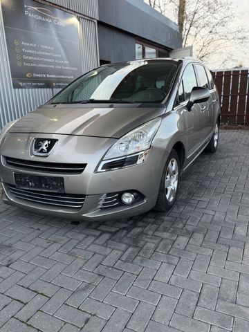 Peugeot 5008 1.6 HDI / Euro5 / Automatik / Navi /