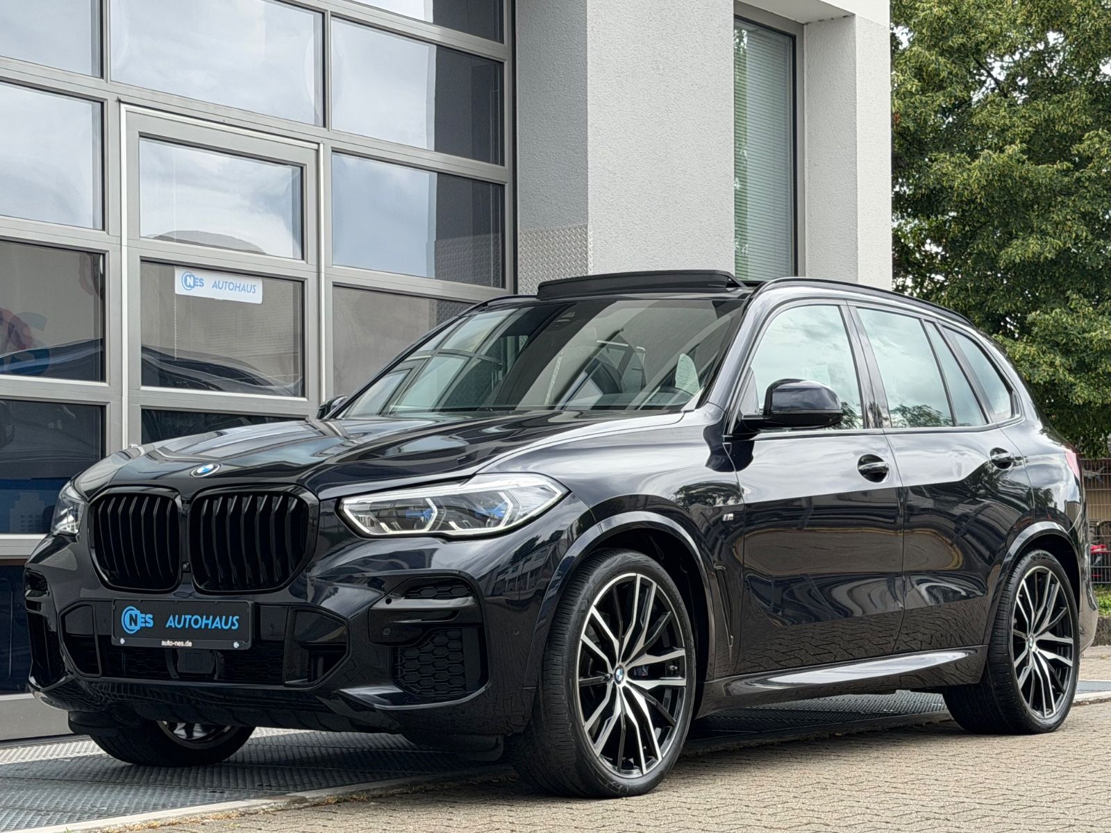 BMW X5 40i xD M SPORT*PANO*360*LASER*HUD*LUFT*KEY*22