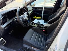 VW Golf VIII R/PERFORMANCE/IQ LIGHT/NAPPA VW Golf VIII R/PERFORMANCE/IQ LIGHT/NAPPA