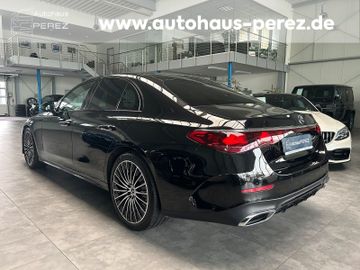 Mercedes E 200 - 3