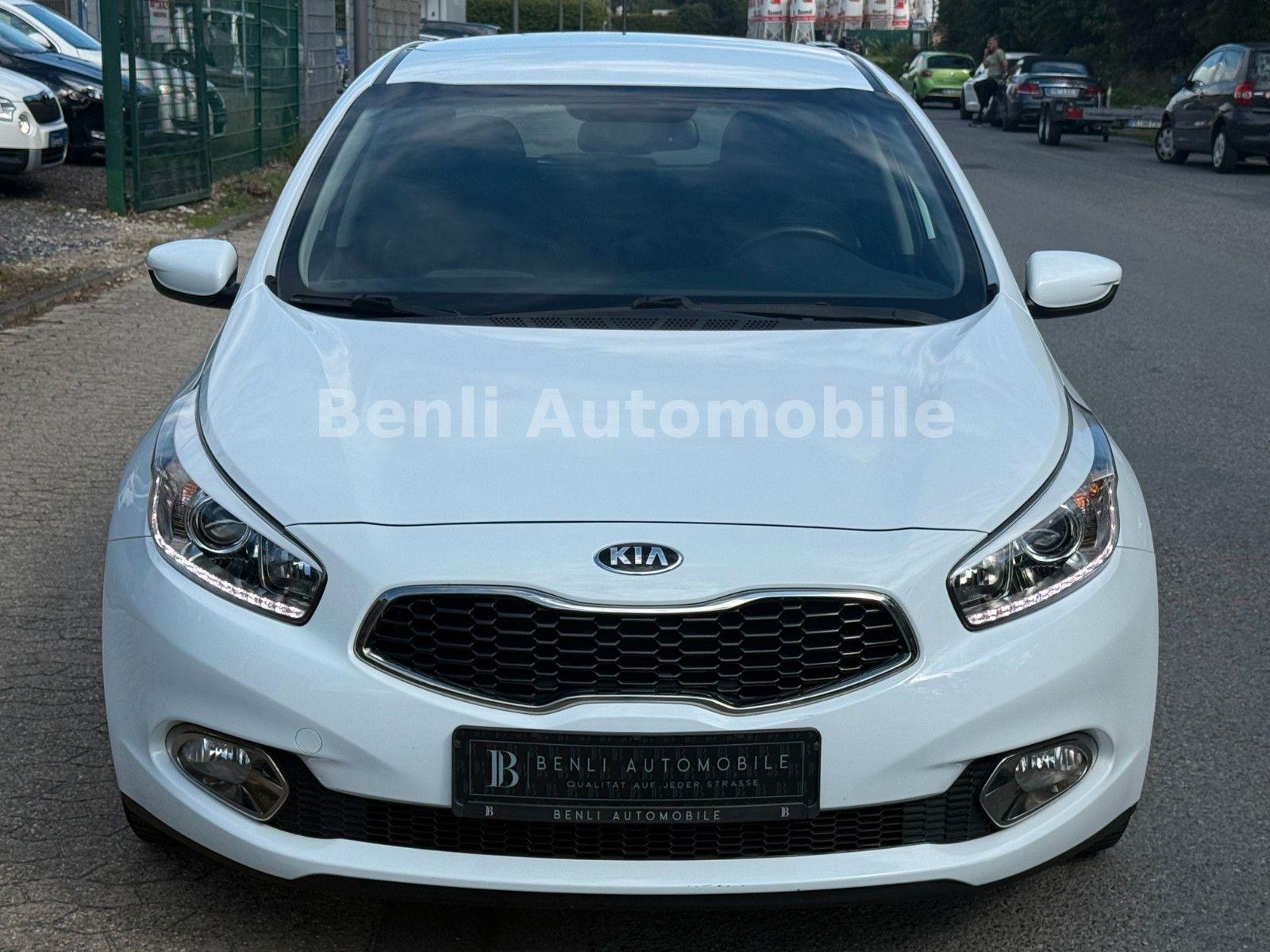 Kia cee'd / Ceed Dream Team/NAVI/SHZ/KAMERA/TMP/LED/