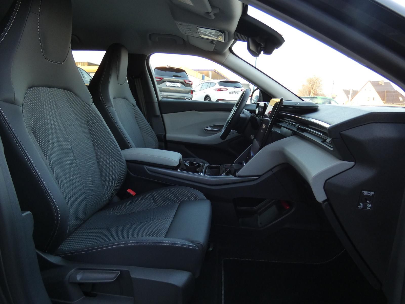Ford Explorer - Bild 12