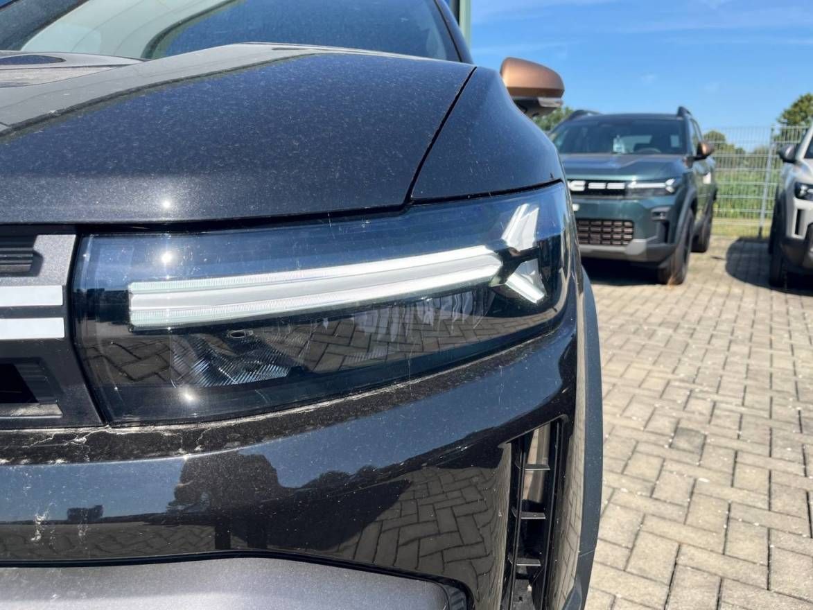Fahrzeugabbildung Dacia Duster Extreme mild hybrid 140