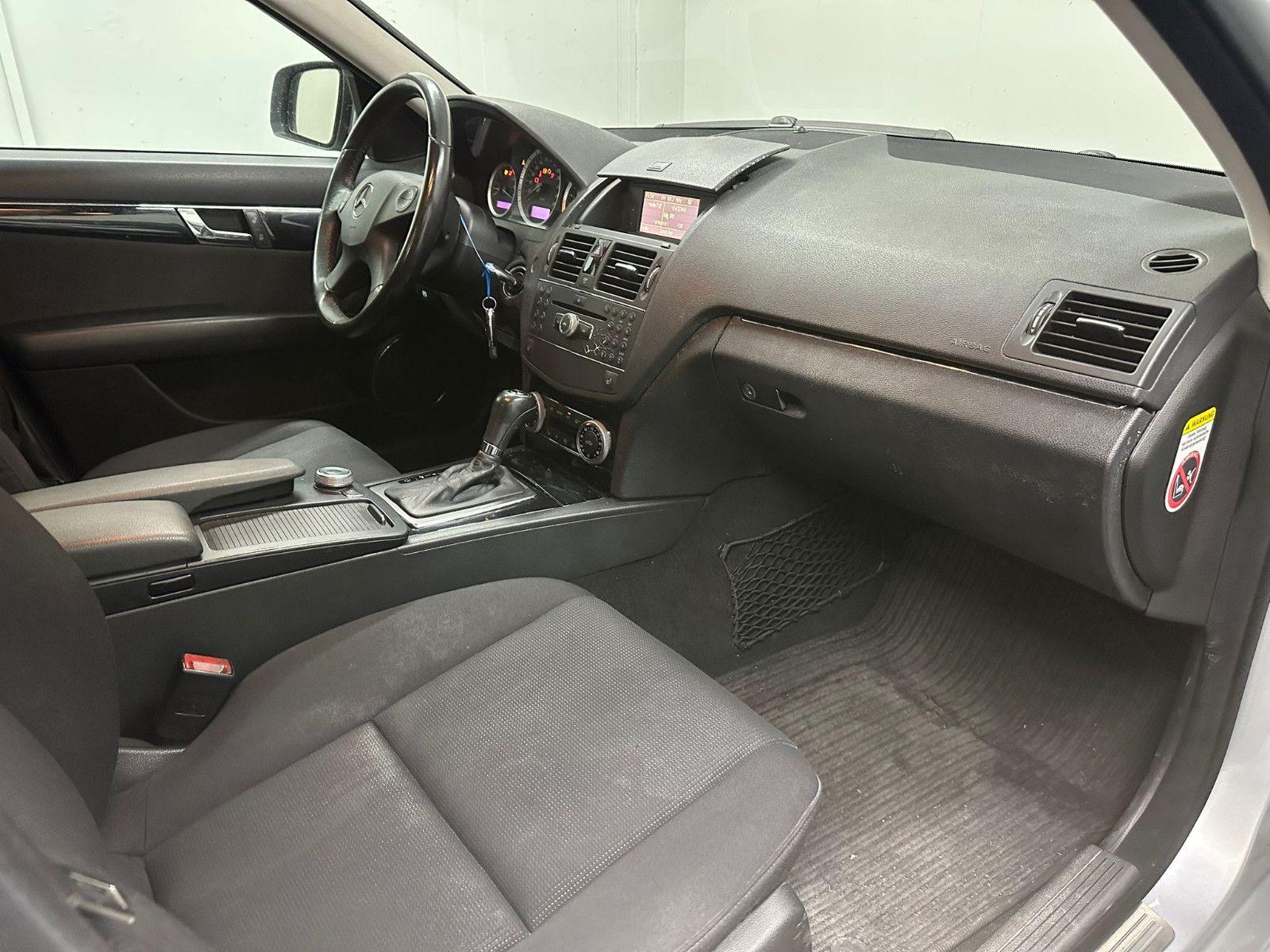 Fahrzeugabbildung Mercedes-Benz C 220 CDI *KLIMA*AHK*TÜV NEU*