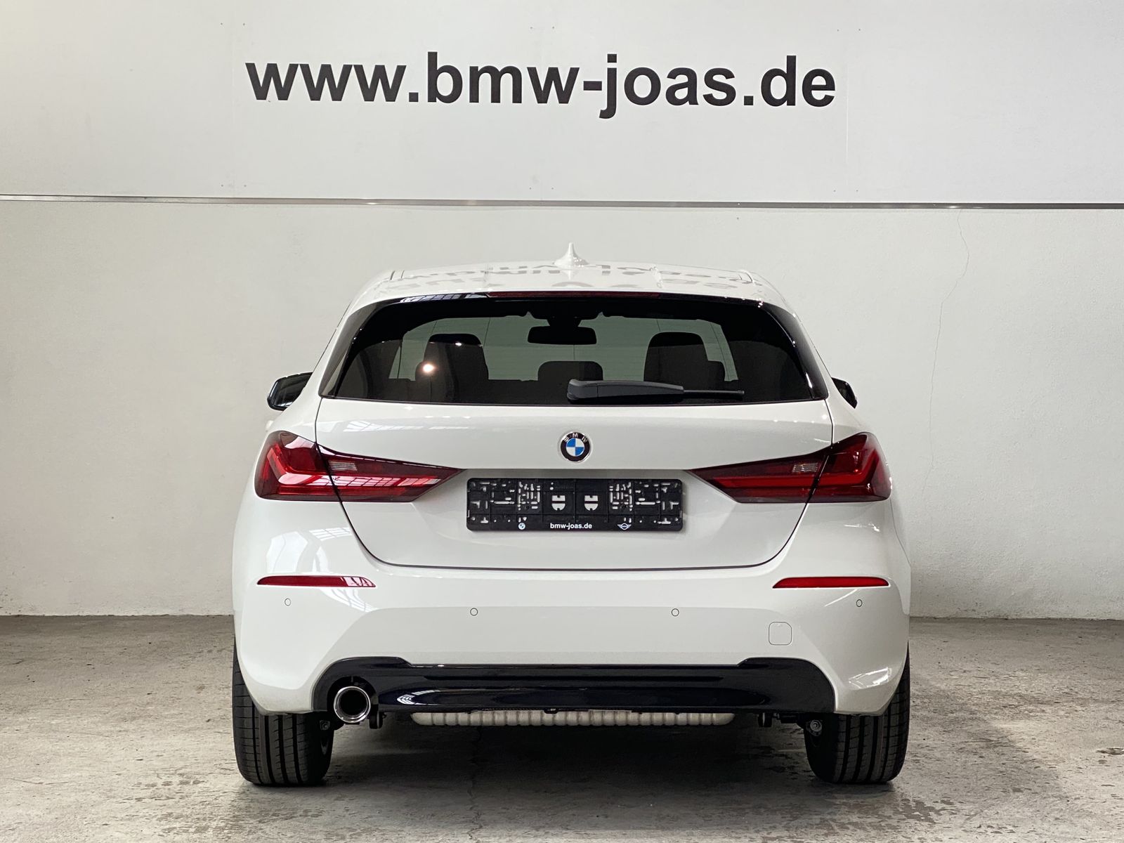 Fahrzeugabbildung BMW 118i Sport Line DAB LED WLAN Komfortzg.