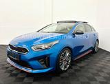 Kia pro cee'd / ProCeed GT   "1.HAND" - blaue Kia pro cee'd / ProCeed