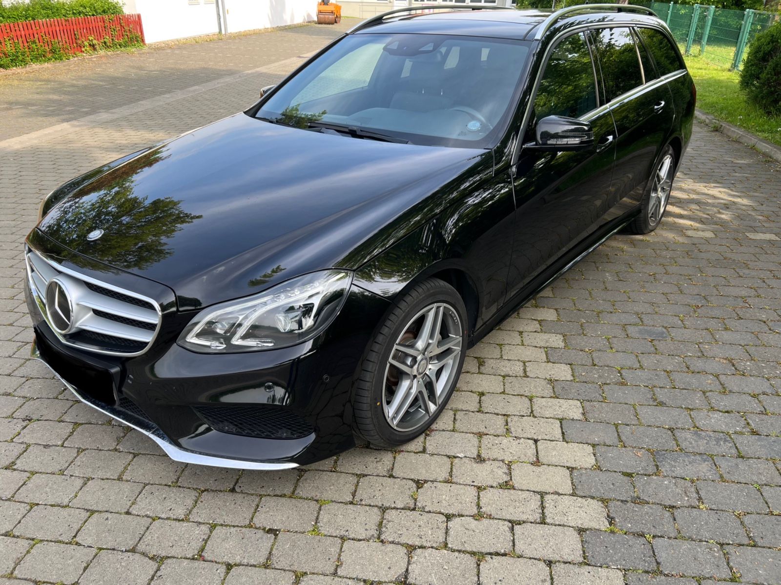 MERCEDES-BENZ E 350 BlueTEC 4MATIC T -