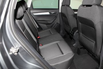 Skoda Karoq 1.0 TSI Tour *4XSHZ*LED*SHZ*PDC* ALU