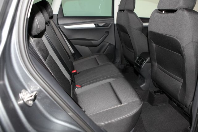Skoda Karoq 1.0 TSI Tour *4XSHZ*LED*SHZ*PDC* ALU