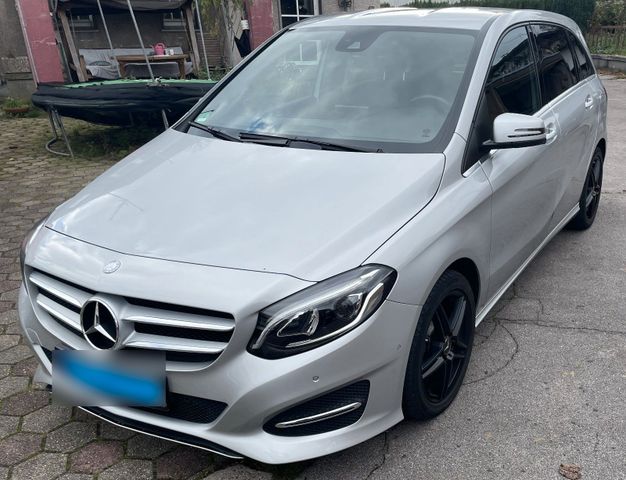 MERCEDES-BENZ Mercedes W246 B220 4 Matic Urban Scheckhef...