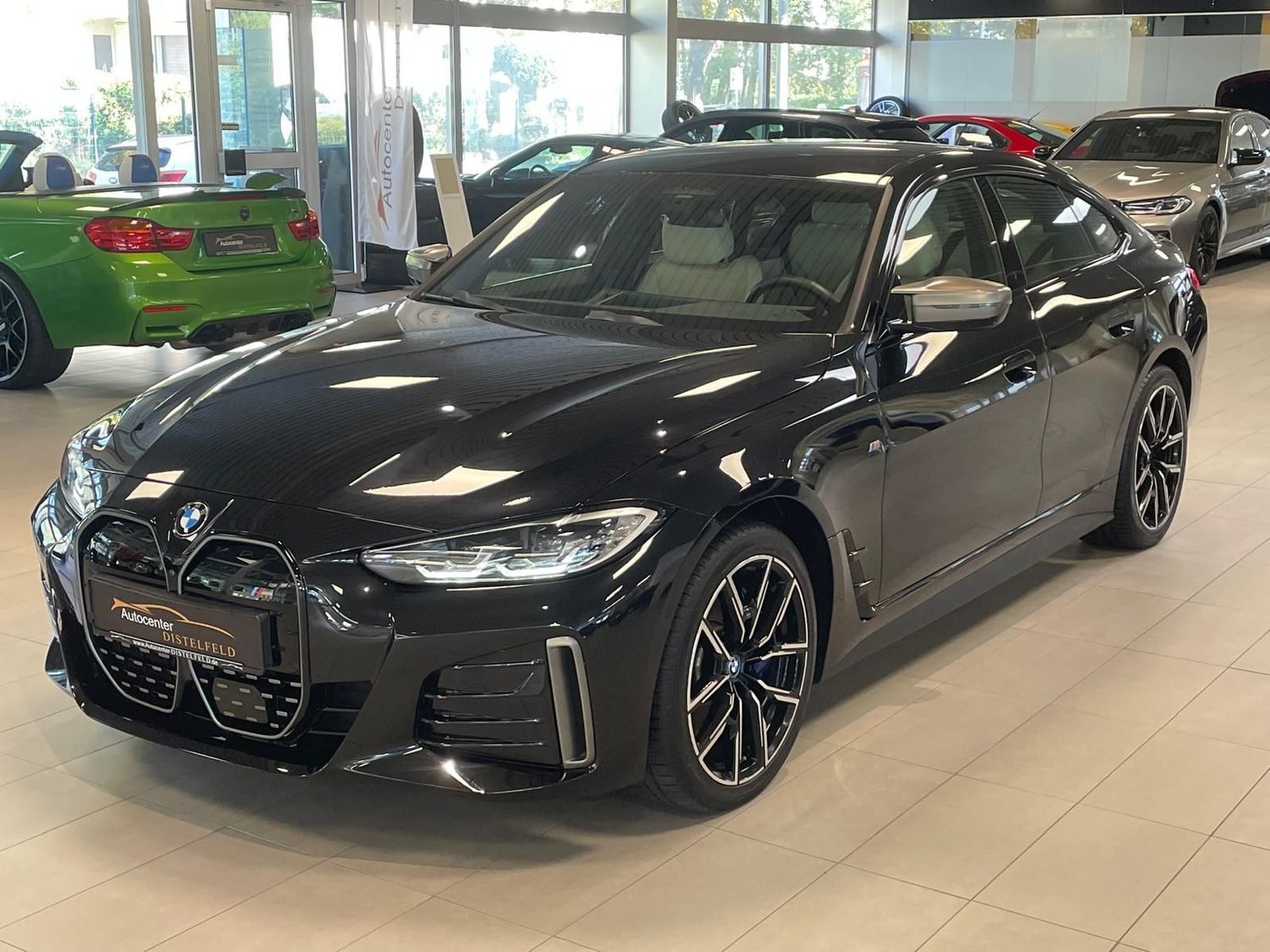 BMW i4 M50 xDrive H&K foto 3