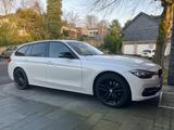 BMW 320d Touring AHK Sportsitze  - BMW 320 von privat