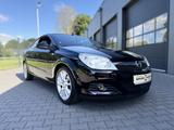 Opel Astra Cosmo Tempomat Teilleder - Opel Astra aus 2007: Cabrio