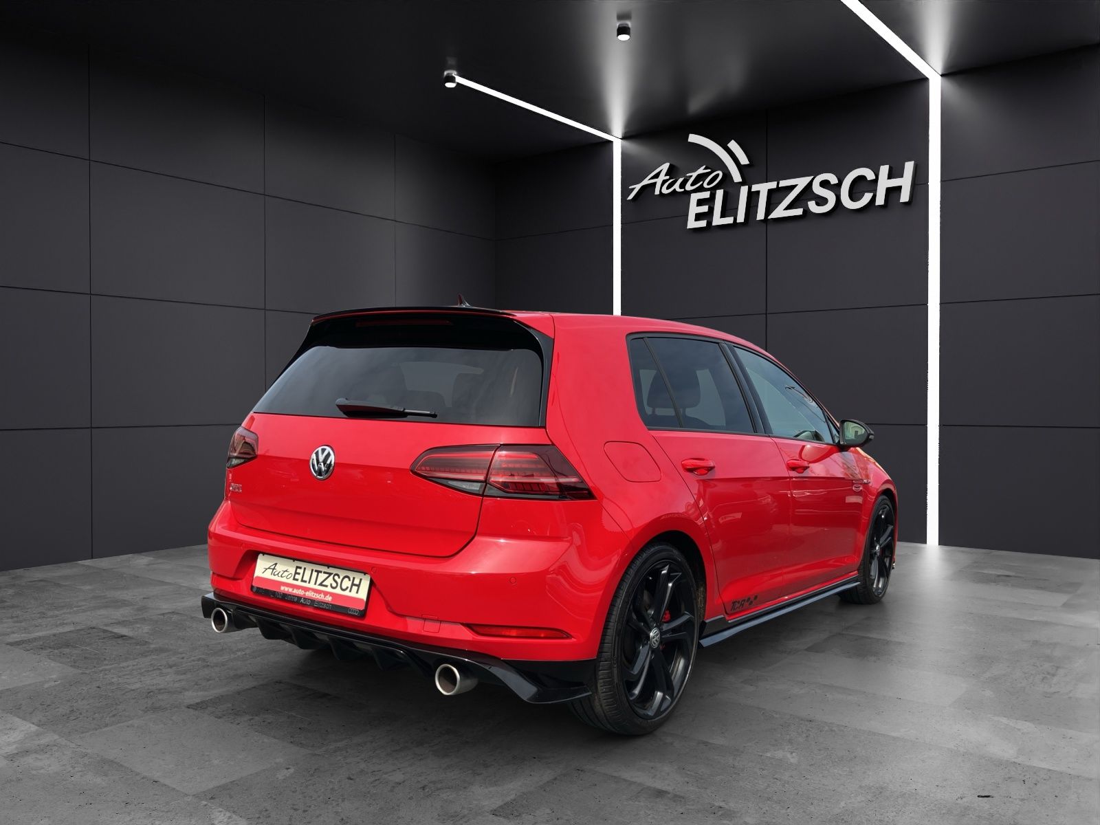 Fahrzeugabbildung Volkswagen Golf VII GTI TCR Start-Stopp DSG LED Navi Pano A