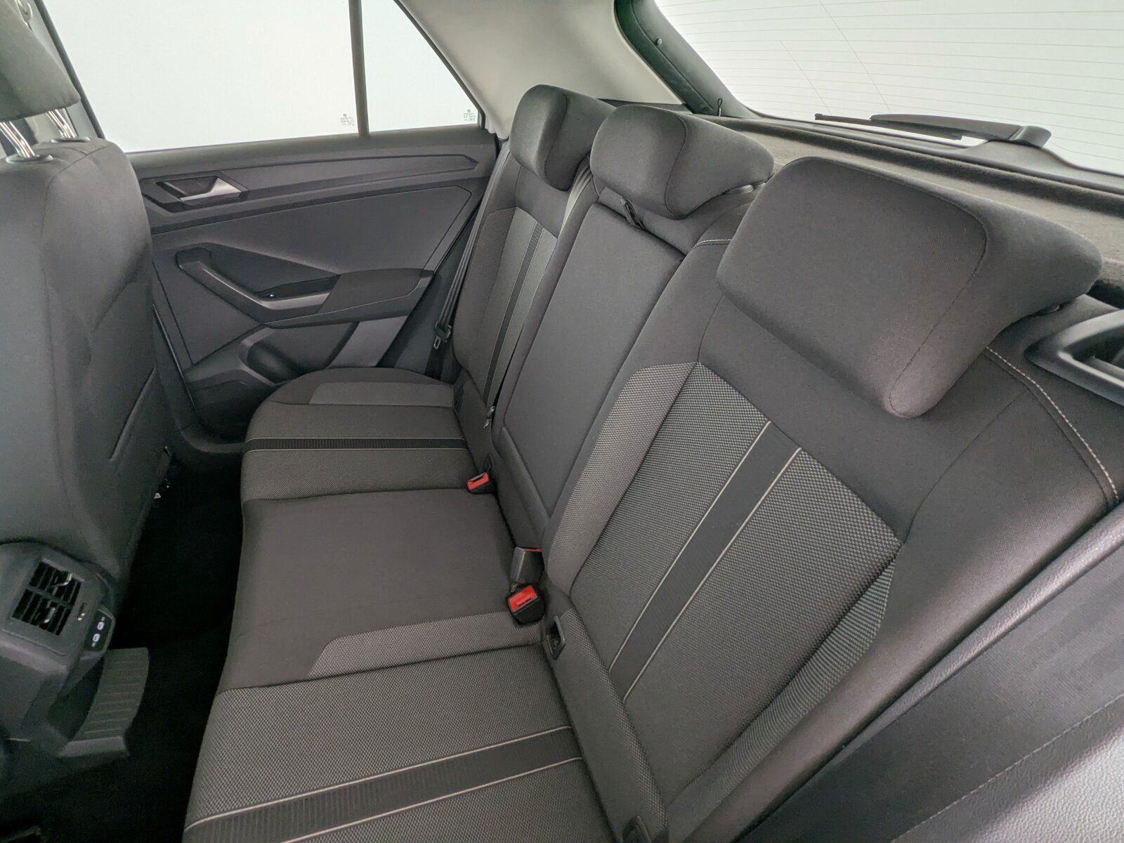 Volkswagen T-Roc 1.0 TSI Life OPF (EURO 6d) LED+NAV+SHZ+PDC foto 16