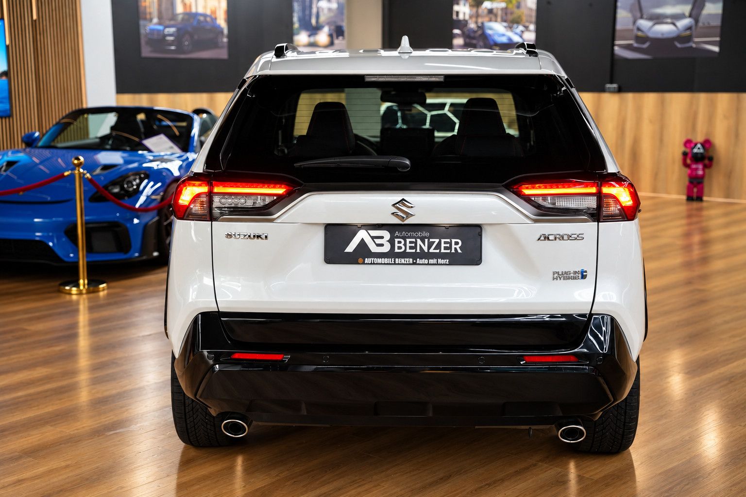 Fahrzeugabbildung Suzuki Across 2.5 Plug-In Hybrid Comfort+ E-Four/ACC/