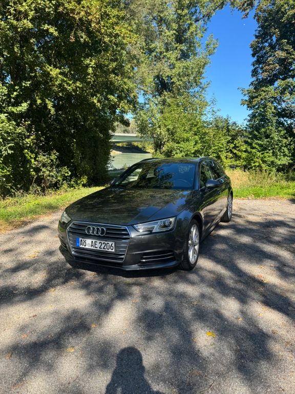 Image of Audi A4
