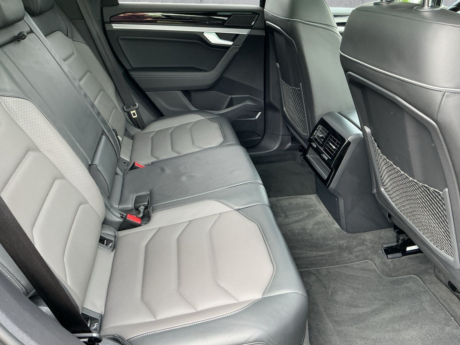 Volkswagen Touareg - Bild 16