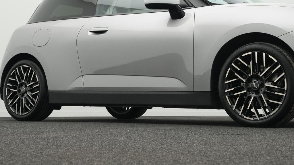 MINI Cooper SE - Bild 23