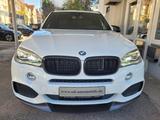 BMW X5 xDrive 30 d M-Sport / Panodach/HUD/AHK" - BMW X5 Gebrauchtwagen in Stuttgart