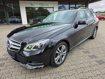 Mercedes E 200 - 1