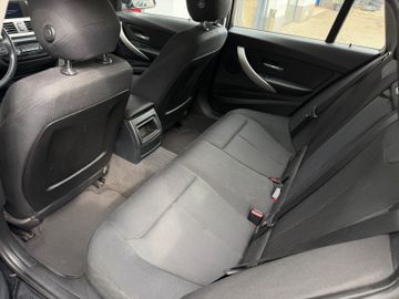 BMW 320 - 12