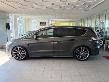 Ford S-Max - 8