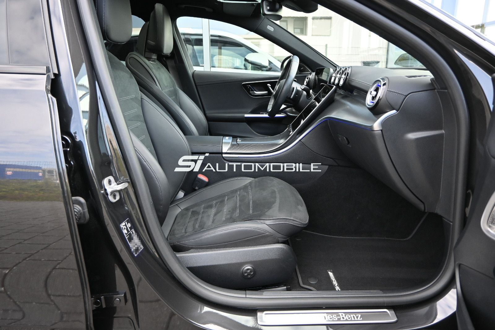 Fahrzeugabbildung Mercedes-Benz C 300 de T AMG Line NIGHT °ACC°BURMESTER°HUD°PAN