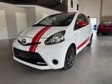 Toyota Aygo PDC/Klima/Navi - Toyota Aygo (X) aus 2013