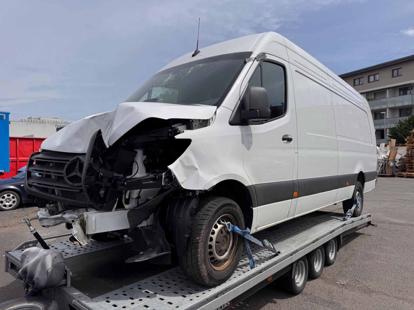 Mercedes-Benz Sprinter 317 CDI Extralang-Navi-Kamera-Luftf.