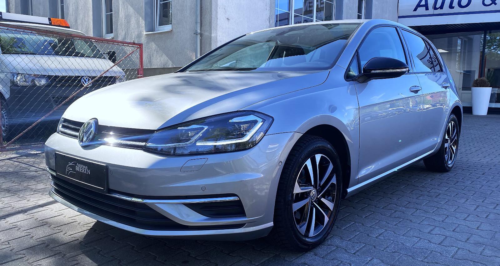 Volkswagen Golf VII Lim. IQ.DRIVE 2.Hd SPUR TOTW. ACC SHZ