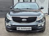Kia Sportage Spirit 2WD Kamera Navi AHK Teilleder - Kia Sportage Gebrauchtwagen in München