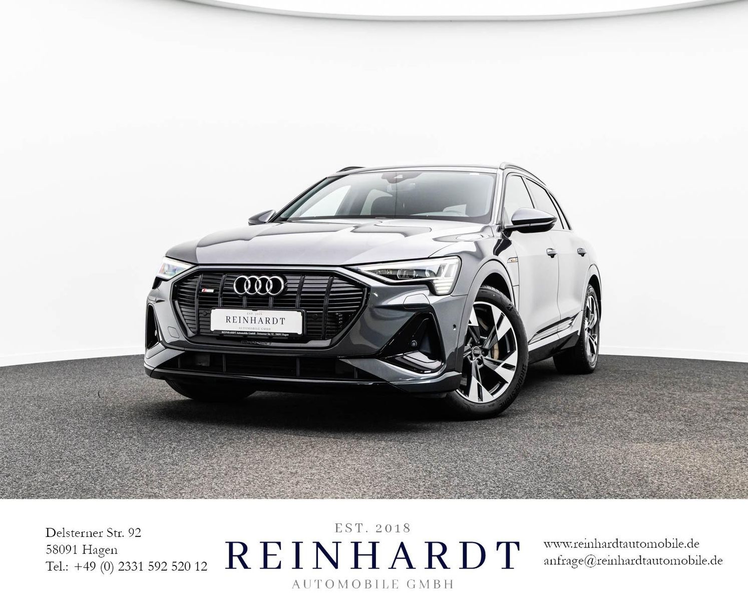 AUDI E-TRON 55 Q 2x S LINE BLACK MATRIX/ACC/PANO/AHK