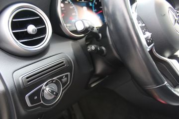 Fahrzeugabbildung Mercedes-Benz GLC 400 d 4Matic Pano+Burmester+20"