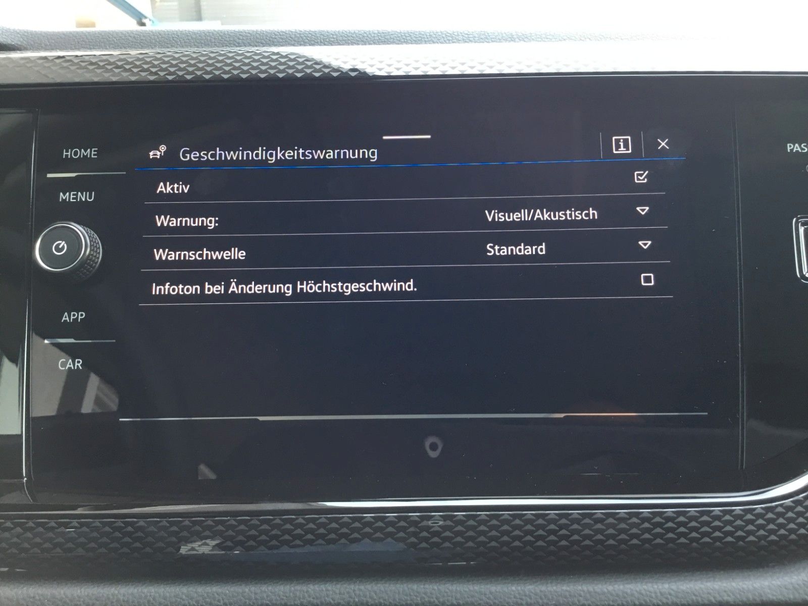 Fahrzeugabbildung Volkswagen Polo 1.0 TSI Life+Sitzheizung+AppConnect+Kamera