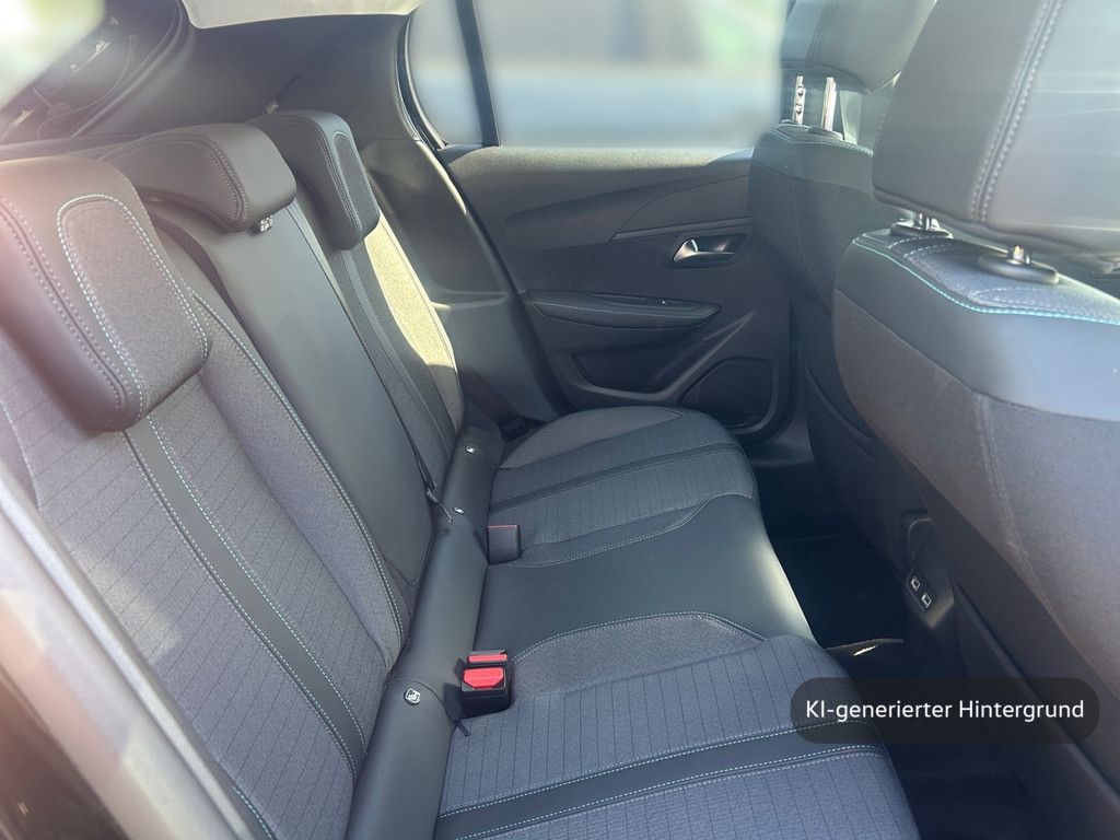 Peugeot 208 - Bild 12
