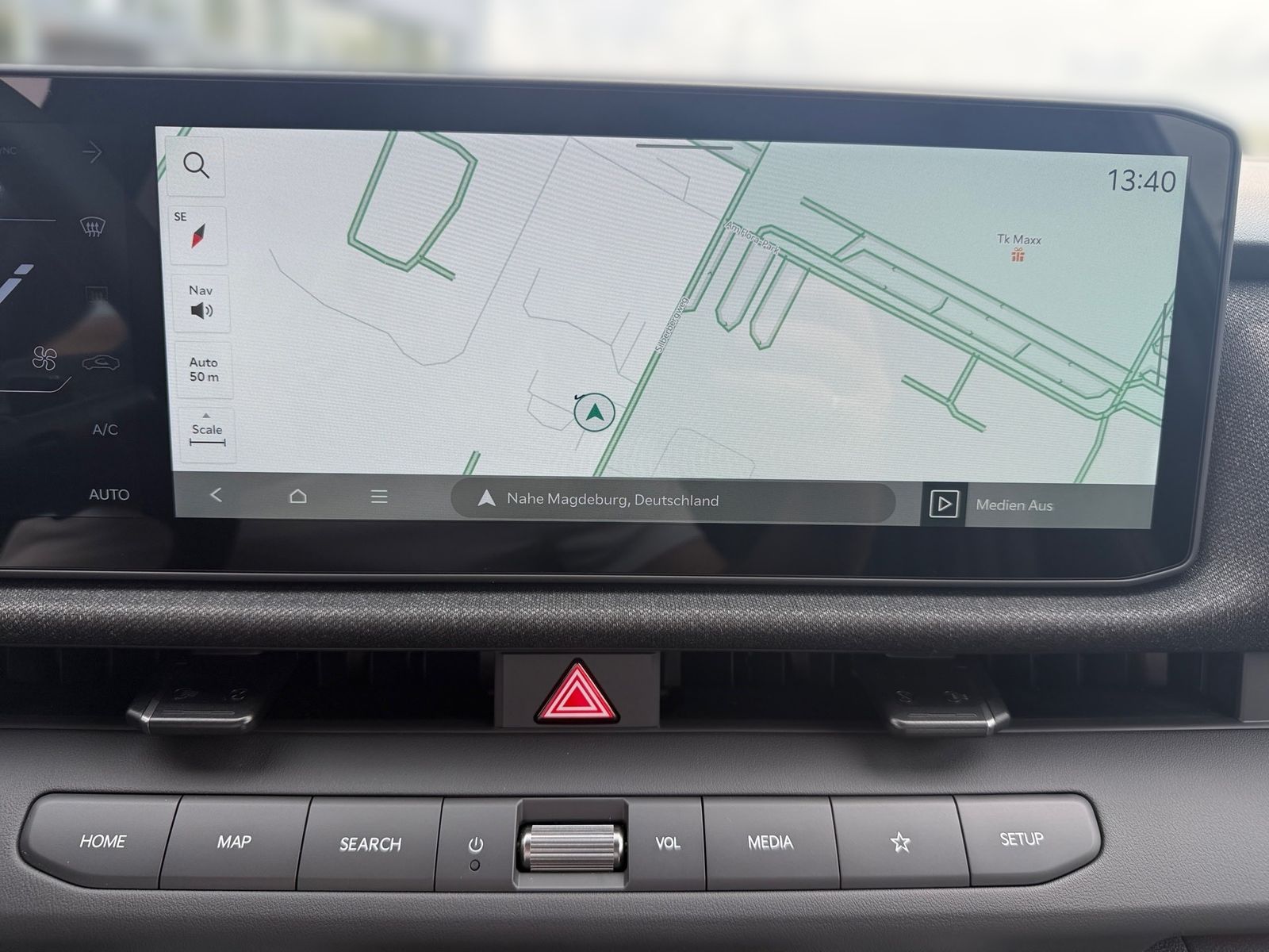 Fahrzeugabbildung Kia SELTOS 1.6T 180 AWD DCT X-LINE STD
