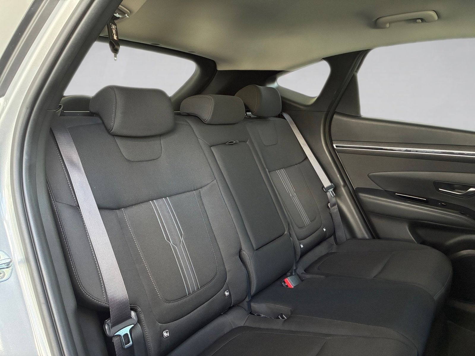 Fahrzeugabbildung Hyundai Tucson 1.6 T-GDI Select Kamera,Navi,PDC,Virtual