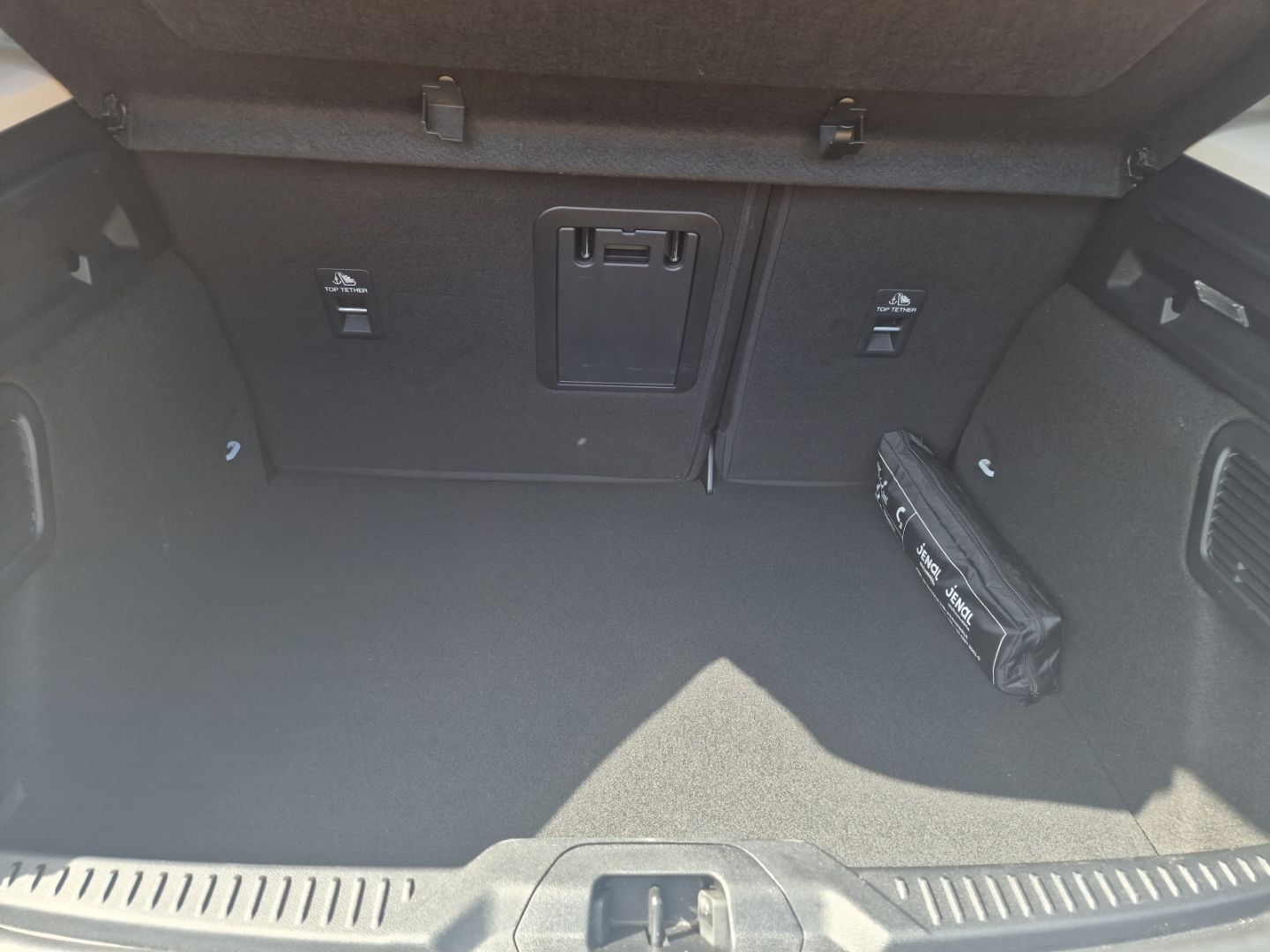 Fahrzeugabbildung Ford Focus Active X Sportpaket Navi Digitales Cockpit