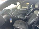 Volkswagen Passat Variant 2.0 TDI SCR DSG Conceptline V... - VW Passat Variant Gebrauchtwagen in München