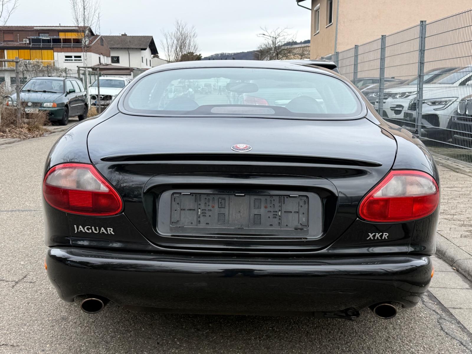 JAGUAR XKR - V8 COUPE - 363 CV - VOLANT EN CUIR