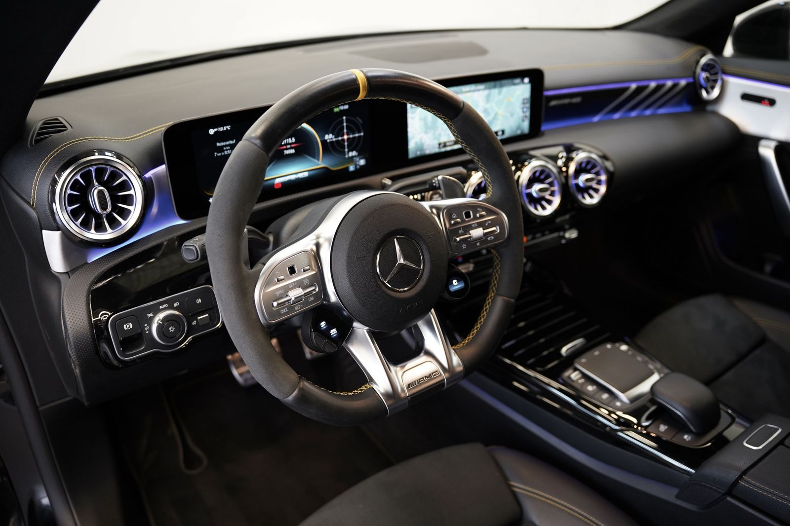 Mercedes Benz Cla 45 Amg Shooting Brake