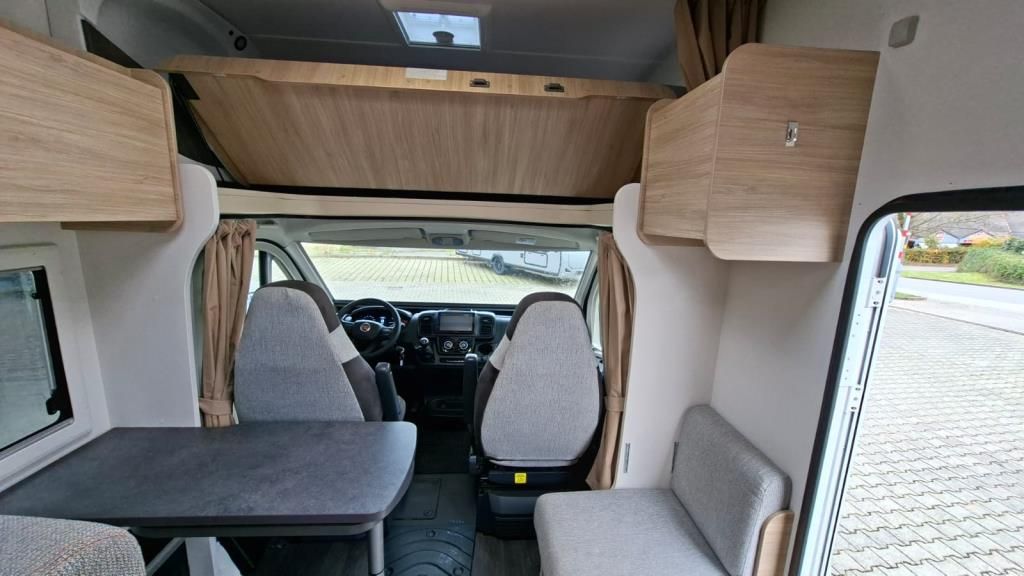 Autohaus Zimpel & Franke -  Challenger C194 +Markise+Solar+Fahrradträger - Bild 13 Autohaus Zimpel & Franke -  Challenger C194 +Markise+Solar+Fahrradträger - Bild 13