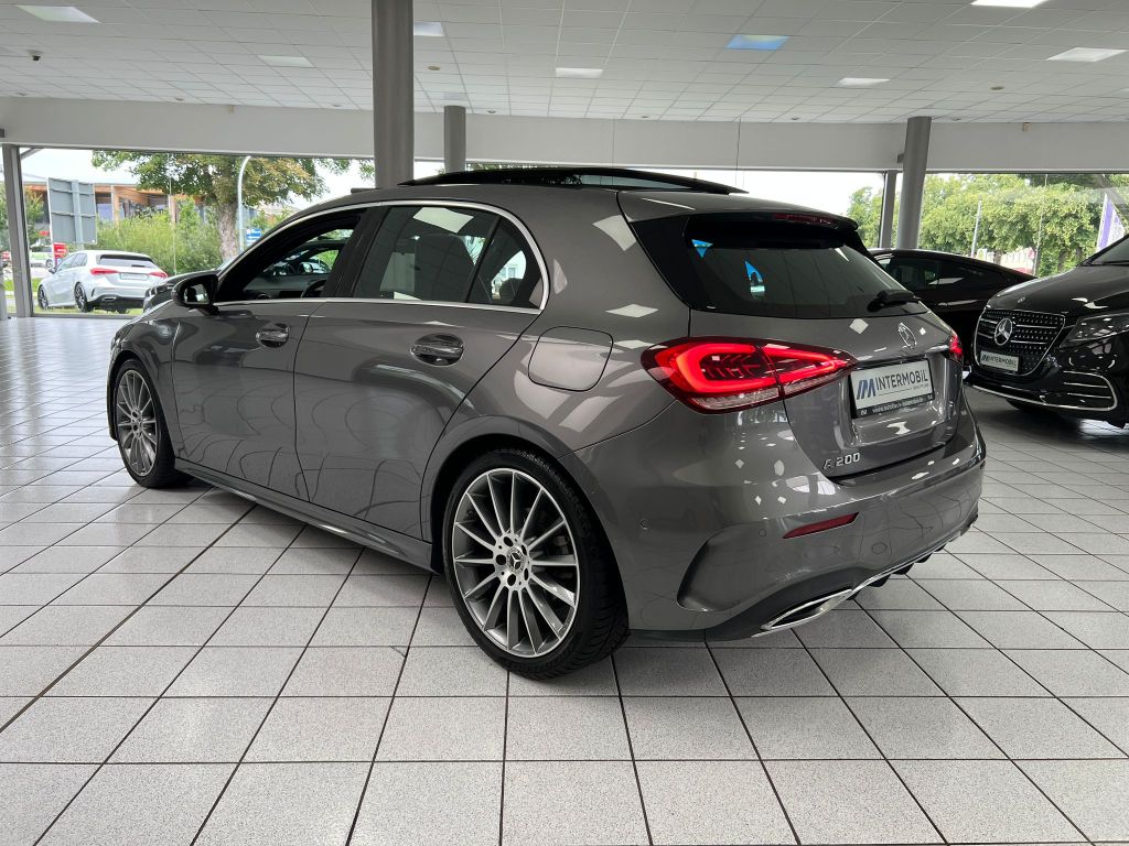 Mercedes-Benz A 200 7G-DCT*AMG*LED*PANO*KAM*MBUX*