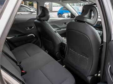 Hyundai Kona 1.6 Select 2WD Navi Autobahnassistent