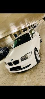 BMW 1er BMW, LCI Facelift, Top Zustand - BMW: 1er Facelift