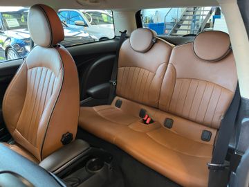 MINI Cooper *SHZ*PDC*NAVI*TEMPOMAT*LEDER*