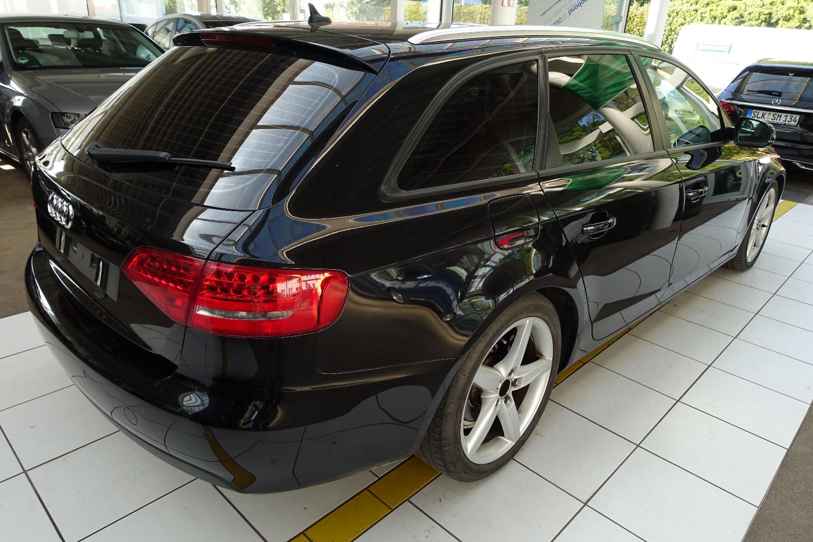 Audi A4 2009 — photo 7