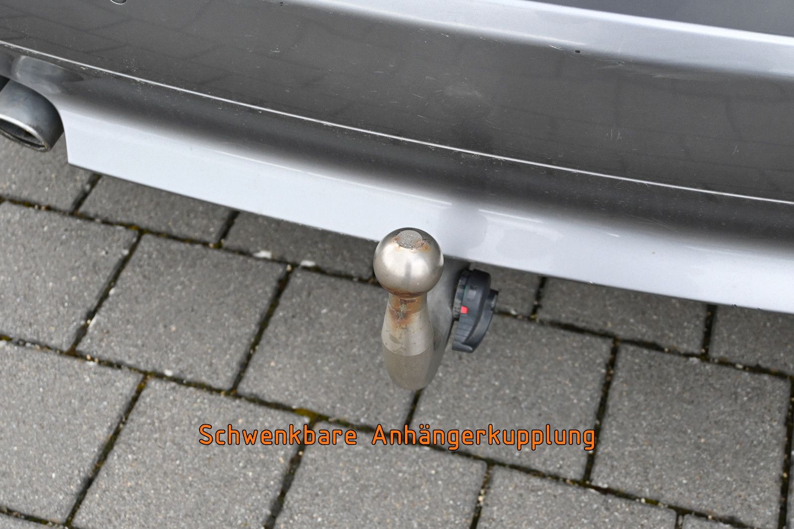 Fahrzeugabbildung BMW 530d Touring °AHK°AKTIVLENK.°DYNAMIC-DR.°KOMF.SI