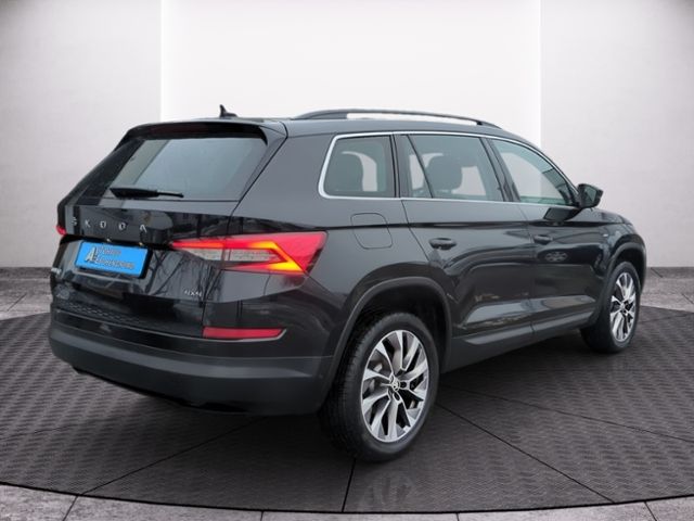 Fahrzeugabbildung SKODA Kodiaq 2.0 TDI DSG 4x4 Clever AHK DCC CANTON 7-S